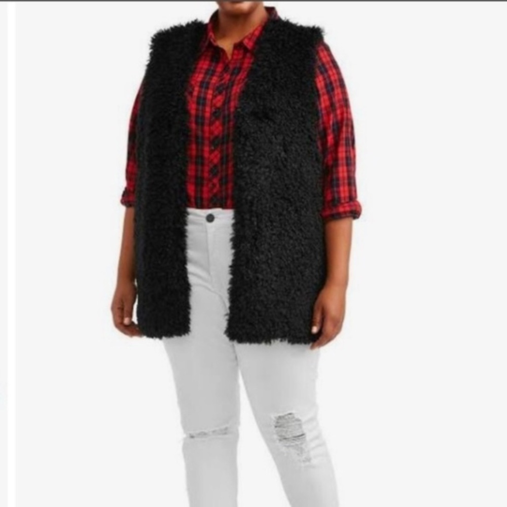 TERRA & SKY Women'sPlus Sherpa sweater cardigan vest black size 1X (16w-18w) New